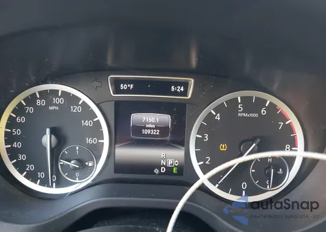 2017 Infiniti Qx30 Premium из США, поврежденный, VIN SJKCH5CP1HA022152